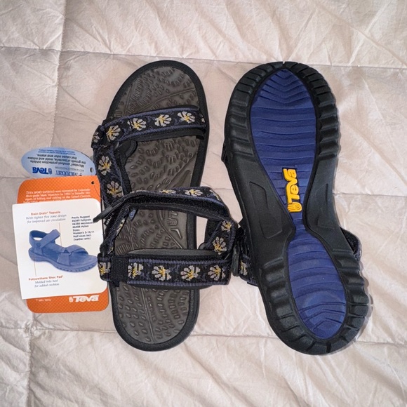 Teva Black and Yellow Women's Sandals - Picture 2 of 6